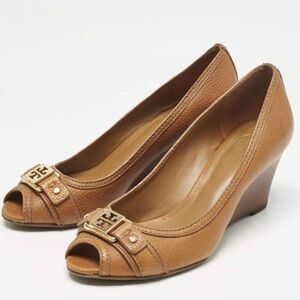 Tory Burch Tan, Camel, Brown Leather Leticia Peep Toe Wedge Heel Pumps Women’s 7